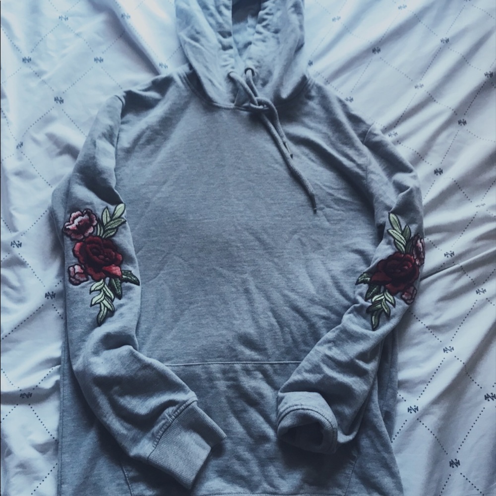 Grey Sweatshirt